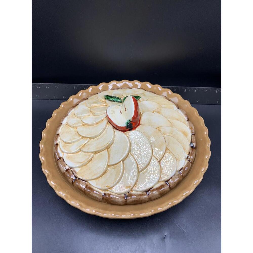 Vintage Treasure Craft Ceramic USA Apple Pie Dish With Lid 13" Two Piece Set